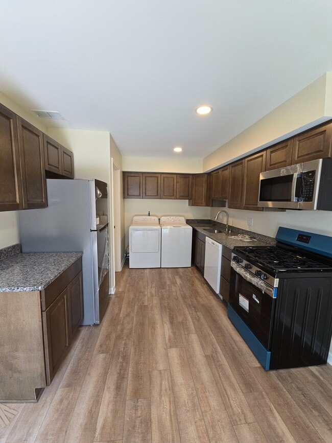 property at 41215 S Woodbury Green Dr