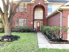 17607 W Copper Lakes Dr in Houston, TX - Building Photo - Building Photo