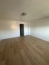 636 Ridge Ave in Allentown, PA - Foto de edificio - Building Photo