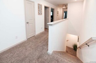 7508 Magnolia Village in San Antonio, TX - Building Photo - Building Photo