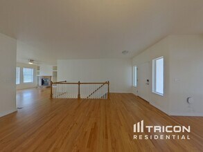 10330 Marble Creek Cir in Colorado Springs, CO - Foto de edificio - Building Photo