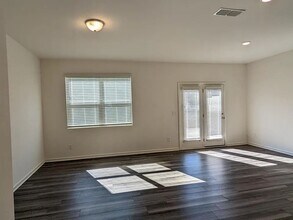 136 Swindon Dr in Mcdonough, GA - Building Photo - Building Photo