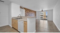 2400 SW 27th Ave, Unit 604 in Miami, FL - Building Photo - Building Photo