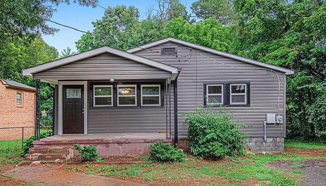 property at 629 2nd St SW