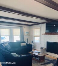 108 E Kupper Dr in Mantoloking, NJ - Building Photo - Building Photo