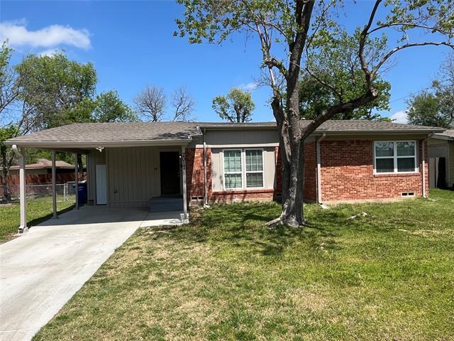 2017 Tolosa Dr in Dallas, TX - Building Photo - Building Photo