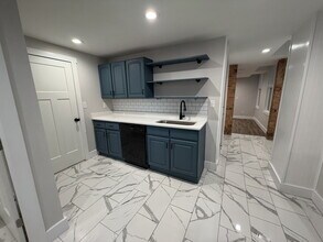 2153 Loth St in Cincinnati, OH - Building Photo - Building Photo