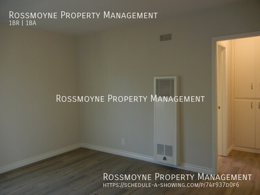 2224 1/2 Mira Vista Ave in Montrose, CA - Building Photo