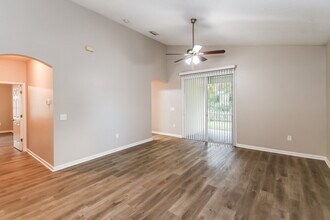 2236 Blackstone Way in St. Augustine, FL - Foto de edificio - Building Photo