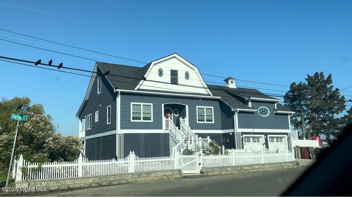 101 Harbor Ct in Pine Beach, NJ - Building Photo