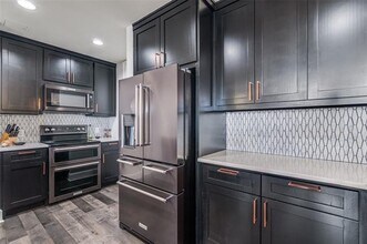 1505 Elm St in Dallas, TX - Building Photo - Building Photo