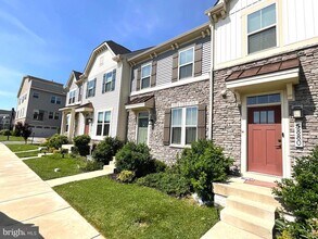 5878 Tomahawk St in New Market, MD - Building Photo - Building Photo