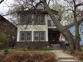 3320 Lyndale Ave S, Unit 2 in Minneapolis, MN - Building Photo