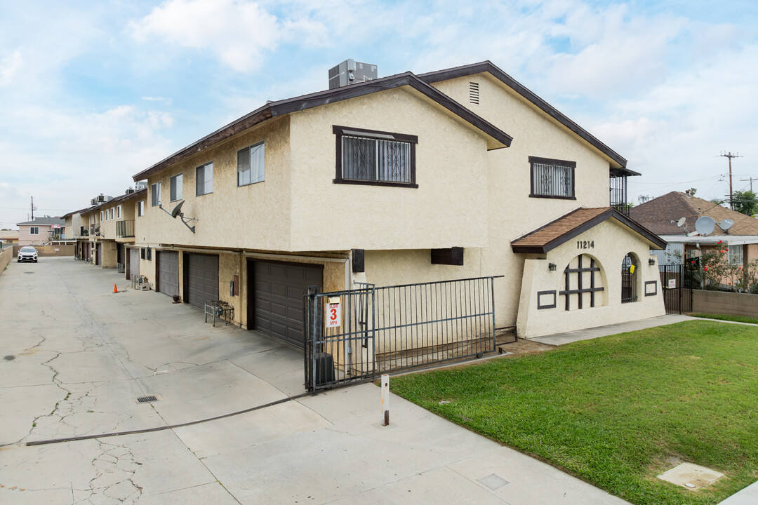 11214 Fineview ST in El Monte, CA - Building Photo