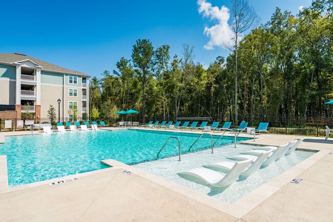 Mosby Ingleside in North Charleston, SC - Building Photo - Building Photo