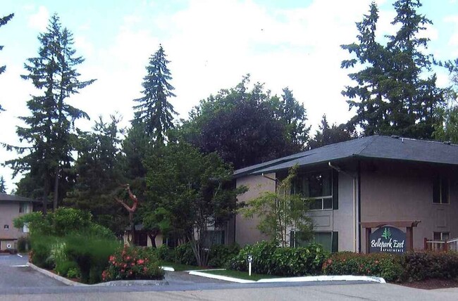 Bellepark East in Bellevue, WA - Foto de edificio - Building Photo