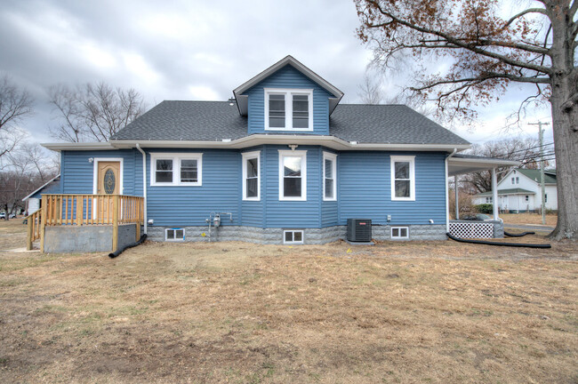 802 Laurel Rd in Lindenwold, NJ - Building Photo - Building Photo