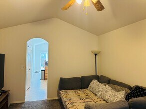 640 Green Tree Dr in Belgrade, MT - Building Photo - Building Photo