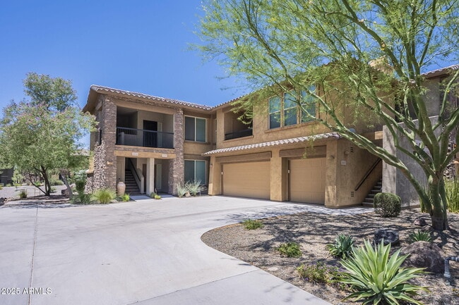 property at 2425 W Bronco Butte Trl