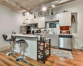 The Land Bank Loft Apartments in Columbia, SC - Foto de edificio - Building Photo