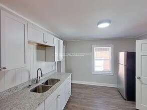 526 Tauromee Ave in Kansas City, KS - Building Photo - Building Photo