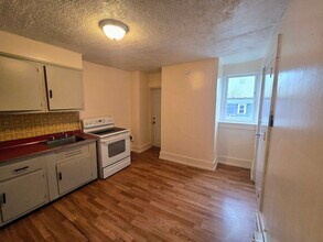 1114 Linden St in Allentown, PA - Building Photo - Building Photo