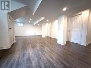 440 Paliser Crescent N in Richmond Hill, ON - Building Photo - Building Photo