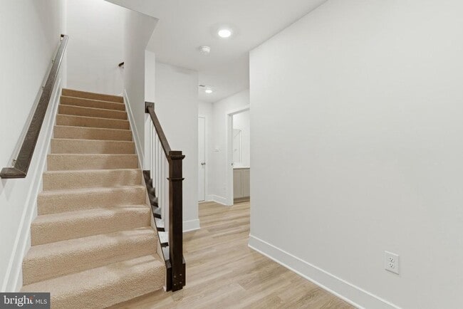 property at 5217 Manor Park Dr