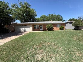 3912 N 11th St in Abilene, TX - Building Photo