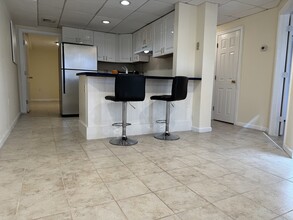 680 Boylston St, Unit #1 in Newton, MA - Building Photo - Building Photo