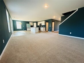 4029 Racking Horse Rd in Hope Mills, NC - Building Photo - Building Photo