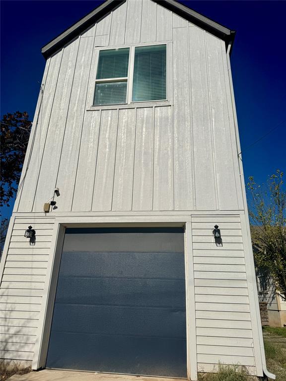 property at 1916 Webberville Rd