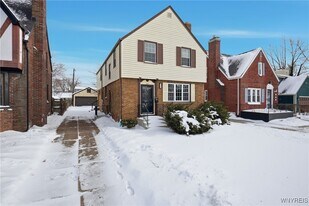 219 Louvaine Dr in Buffalo, NY - Building Photo