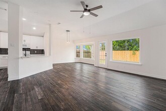 614 Magnolia Bend St in League City, TX - Building Photo - Building Photo