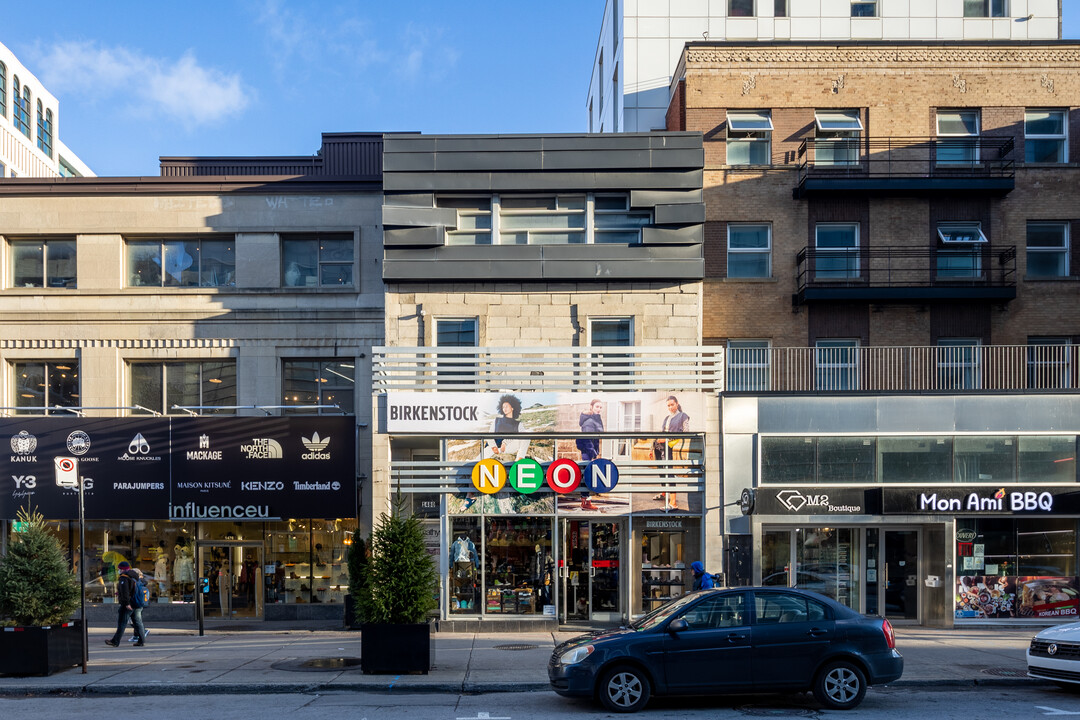 1480-1484 Sainte-Catherine O in Montréal, QC - Building Photo