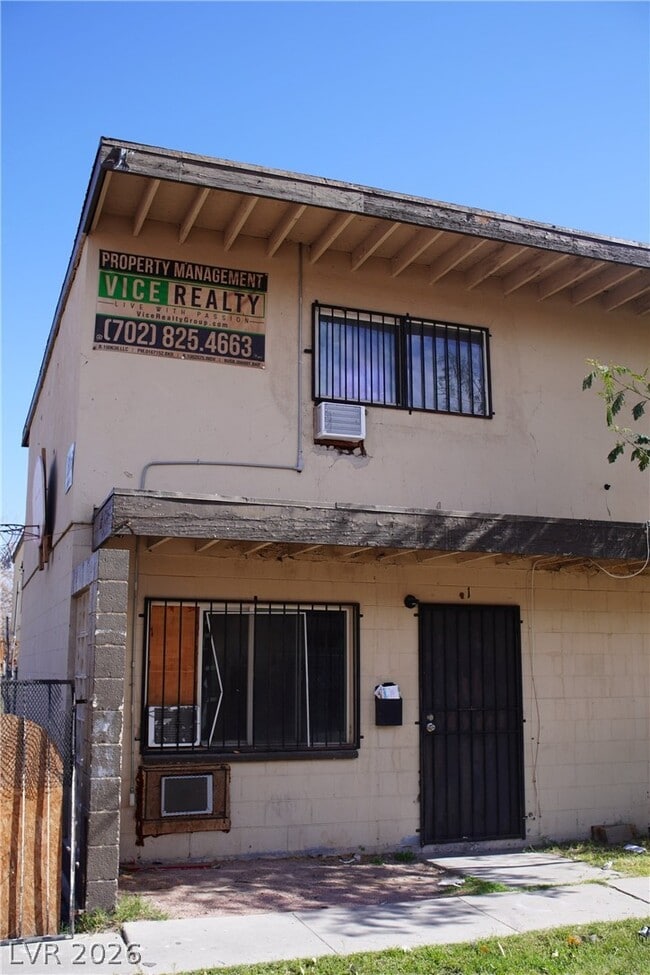 property at 2816 Marlin Ave