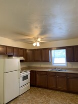 2929 Co Rd, Unit D Apartamentos