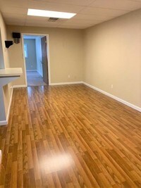 2500 Mandell St photo'