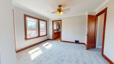 6711 Dartworth Dr in Parma, OH - Building Photo - Building Photo