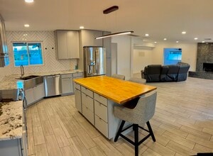 6059 N 22nd Ave in Phoenix, AZ - Foto de edificio - Building Photo