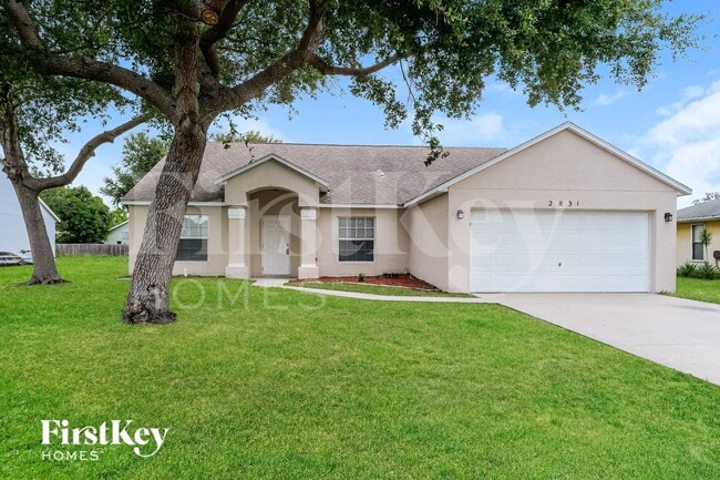 property at 2831 SE Hutchings Ave