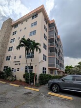 1830 Dixieana St in Hollywood, FL - Building Photo - Building Photo