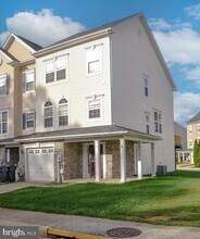 45571 Catalina Ln in California, MD - Building Photo - Building Photo