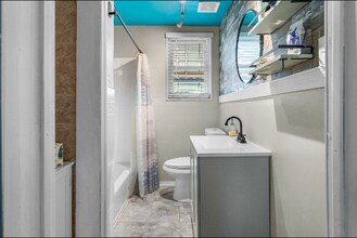 505 Bayside Dr in Dundalk, MD - Building Photo - Building Photo