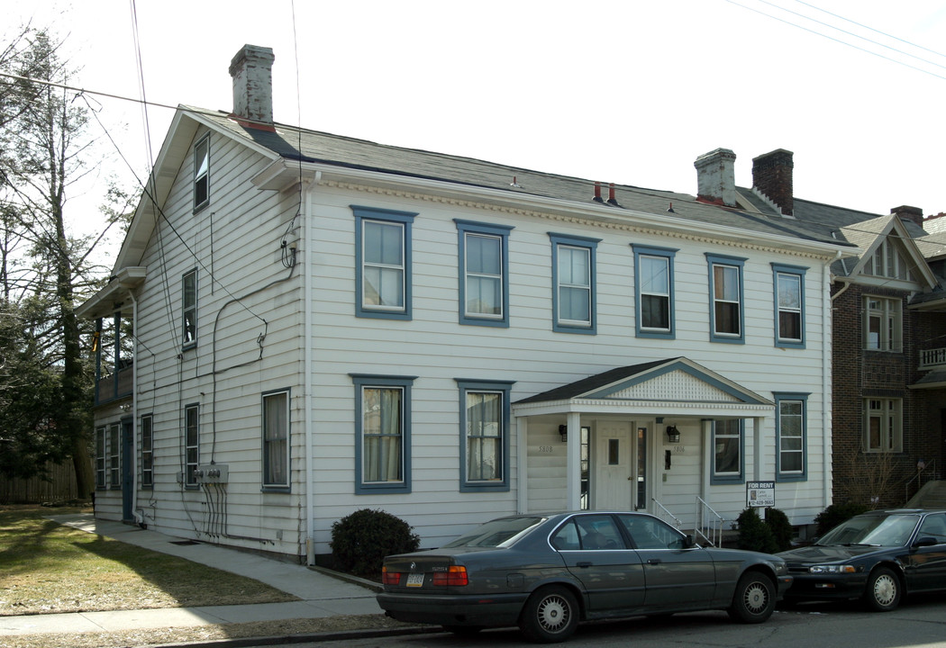 5806-5808 Walnut St in Pittsburgh, PA - Building Photo