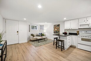 34 T St NW, Unit #B in Washington, DC - Building Photo
