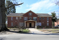 311 W Trinity Ave in Durham, NC - Foto de edificio - Building Photo