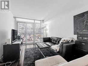 10 Capreol Ct in Toronto, ON - Building Photo - Building Photo