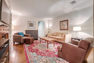 155 W 82nd St in New York, NY - Building Photo - Building Photo