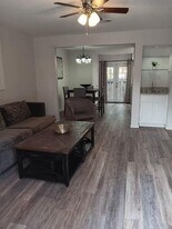 8402-8404 Fathom Cir in Austin, TX - Building Photo